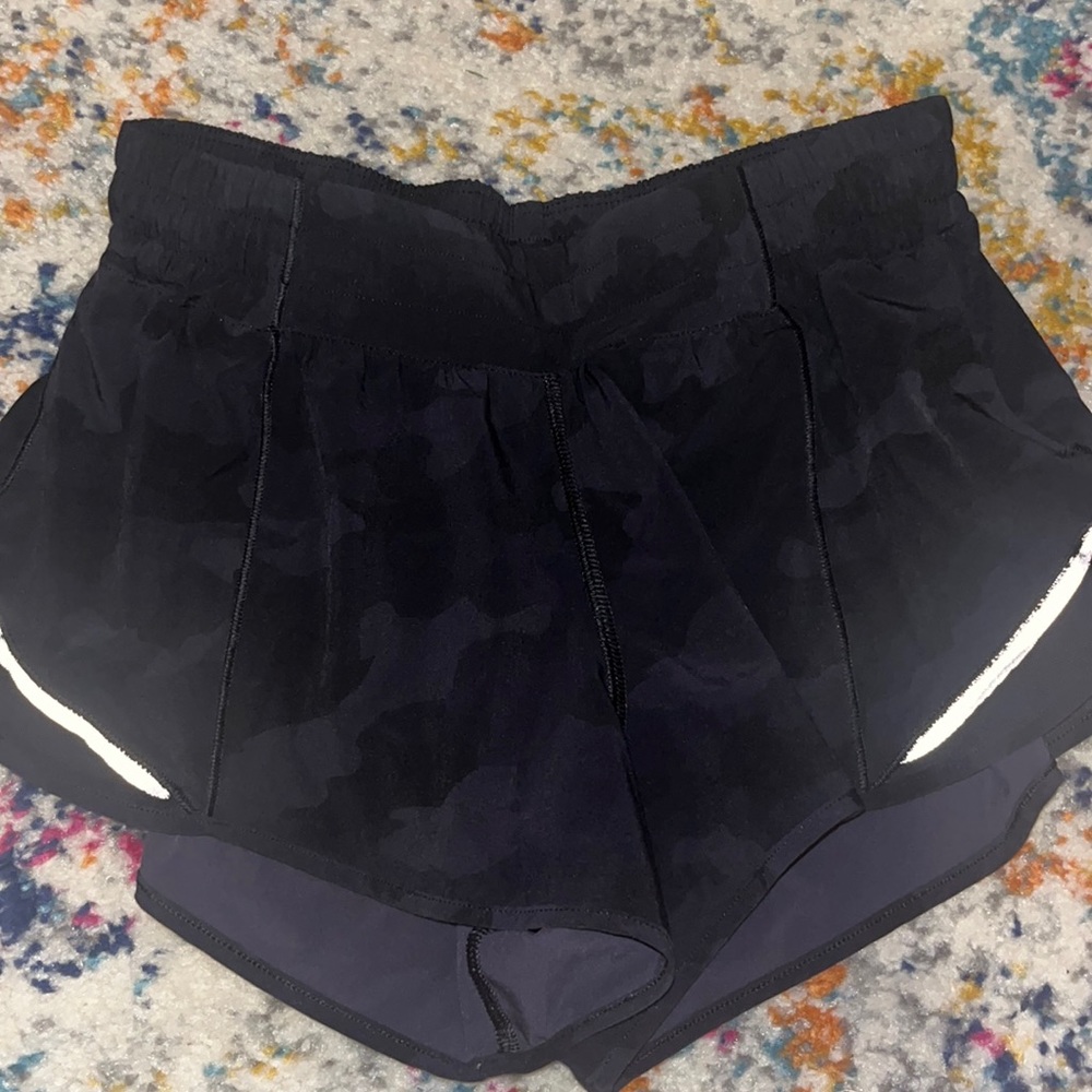 Camo lululemon shorts